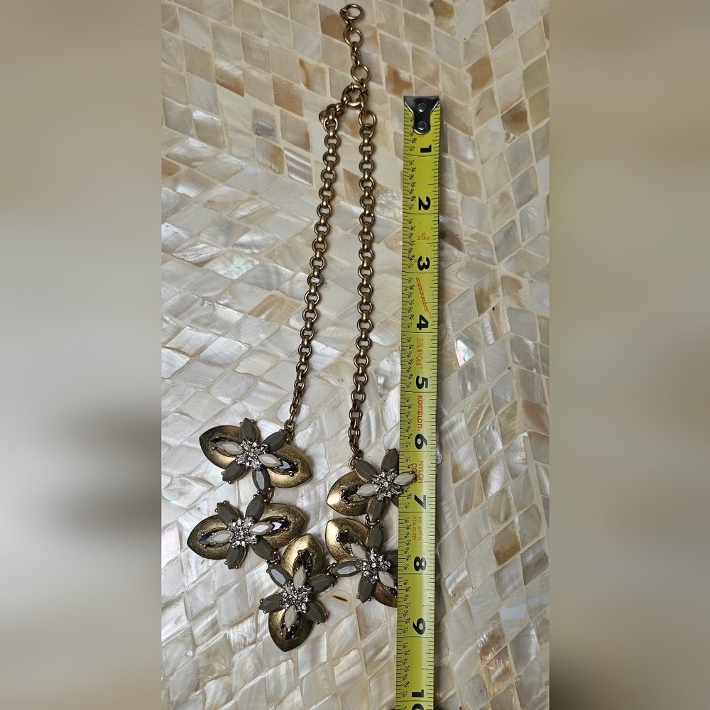 [J. CREW] Art Deco Style Gold, Taupe & Charcoal Gray Statement Necklace - Picture 11 of 16